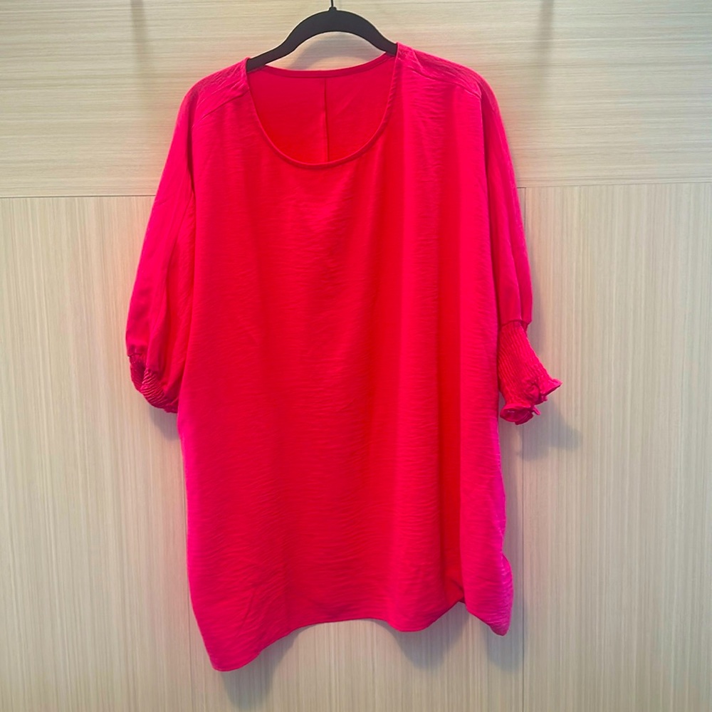 Pink touched sleeve tunic!